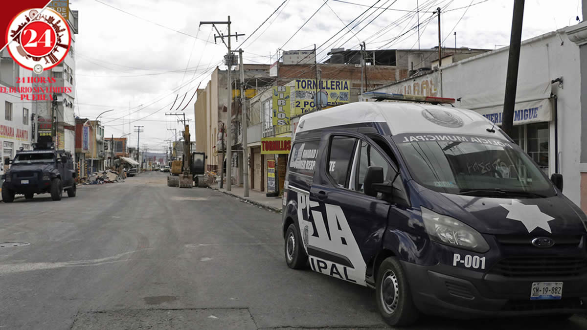 Reabre ayuntamiento la calle 2 poniente tras remoción de escombros por explosión