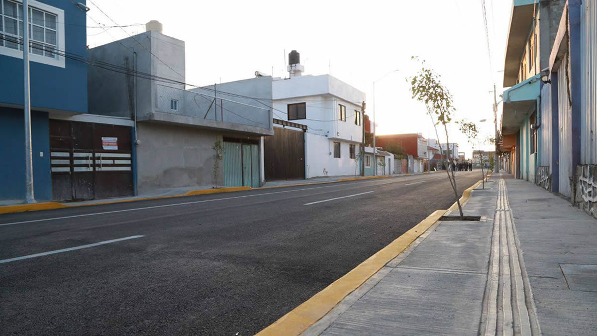 Rehabilita ayuntamiento calle Colorines en Santa Catarina Coatepec