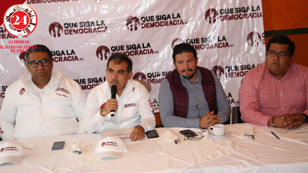 Critica “Que siga la democracia” las pocas casillas que colocará INE para la consulta