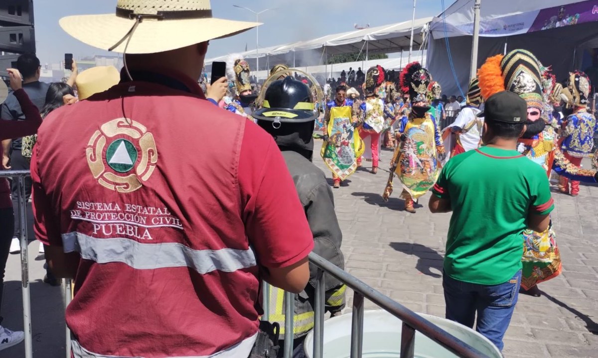 Carnaval Huejotzingo /vigilancia /ilustración