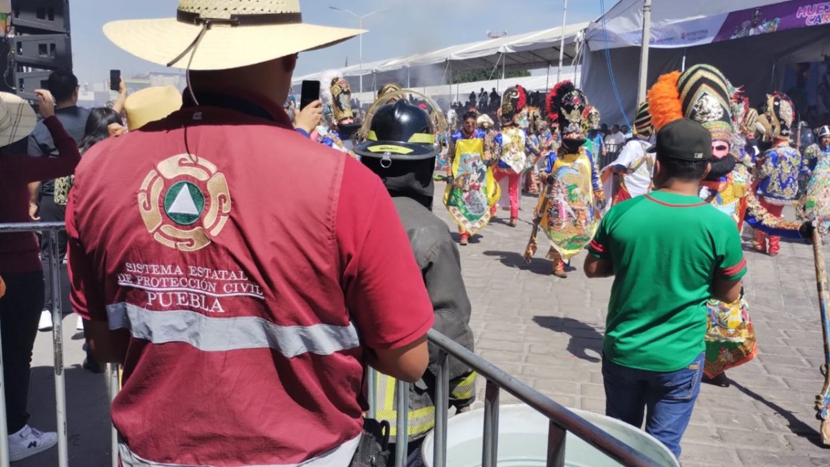 Carnaval Huejotzingo /vigilancia /ilustración