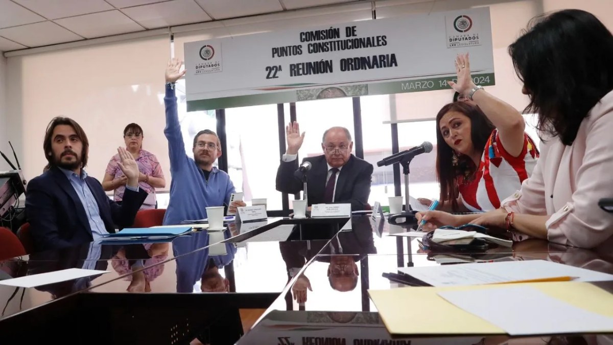 Solicitará a la Jucopo que publique, en un plazo no mayor a 48 horas, las conclusiones de cada foro de los Diálogos Nacionales