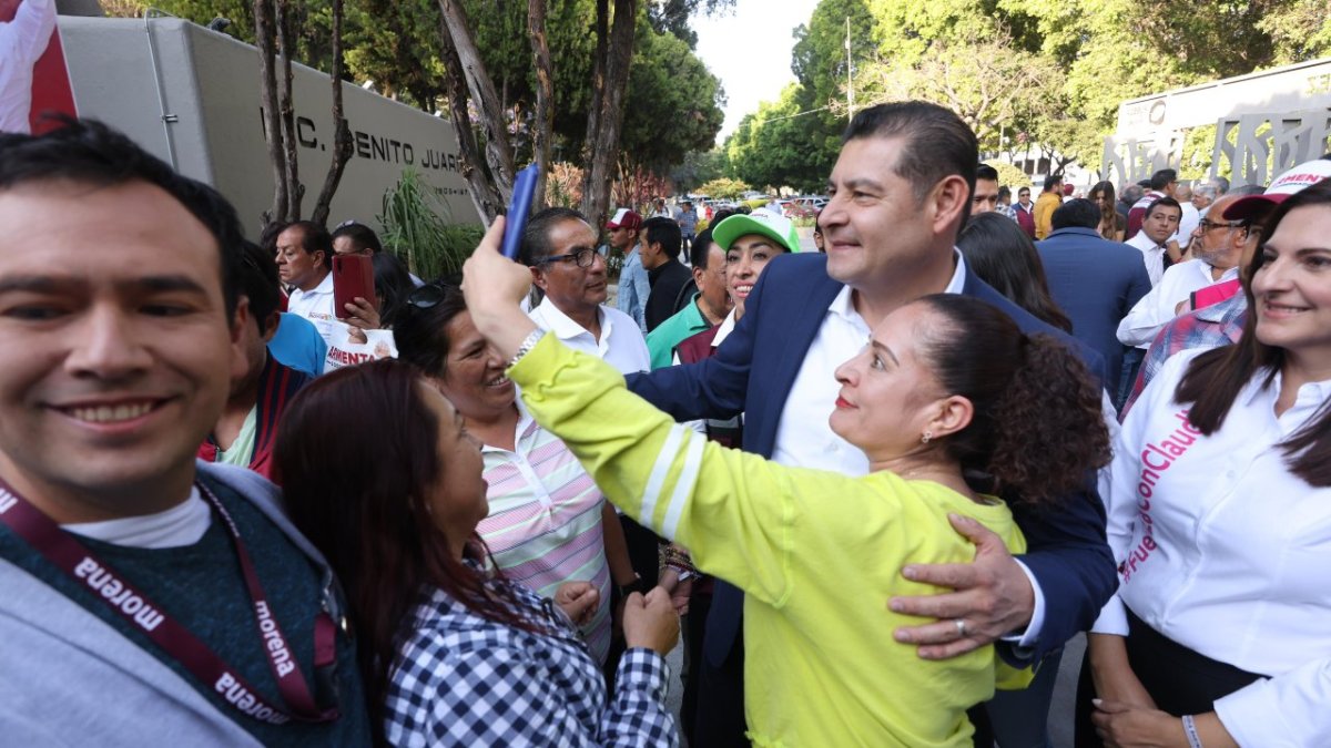 Alejandro Armenta Mier En la UPAEP