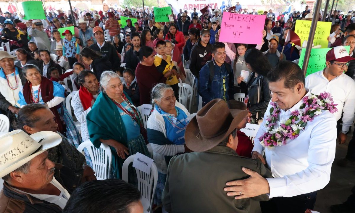 Alejandro Armenta /Visita Aquixtla.jpg