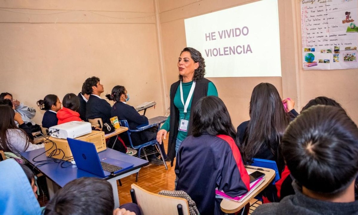 El Sistema Municipal DIF (SMDIF) informa sobre los servicios que se brindan a través del Sistema de Protección Integral de los Derechos de Niñas, Niños y Adolescentes (SIPINNA) para velar por sus derechos y combatir la violencia en su contra.