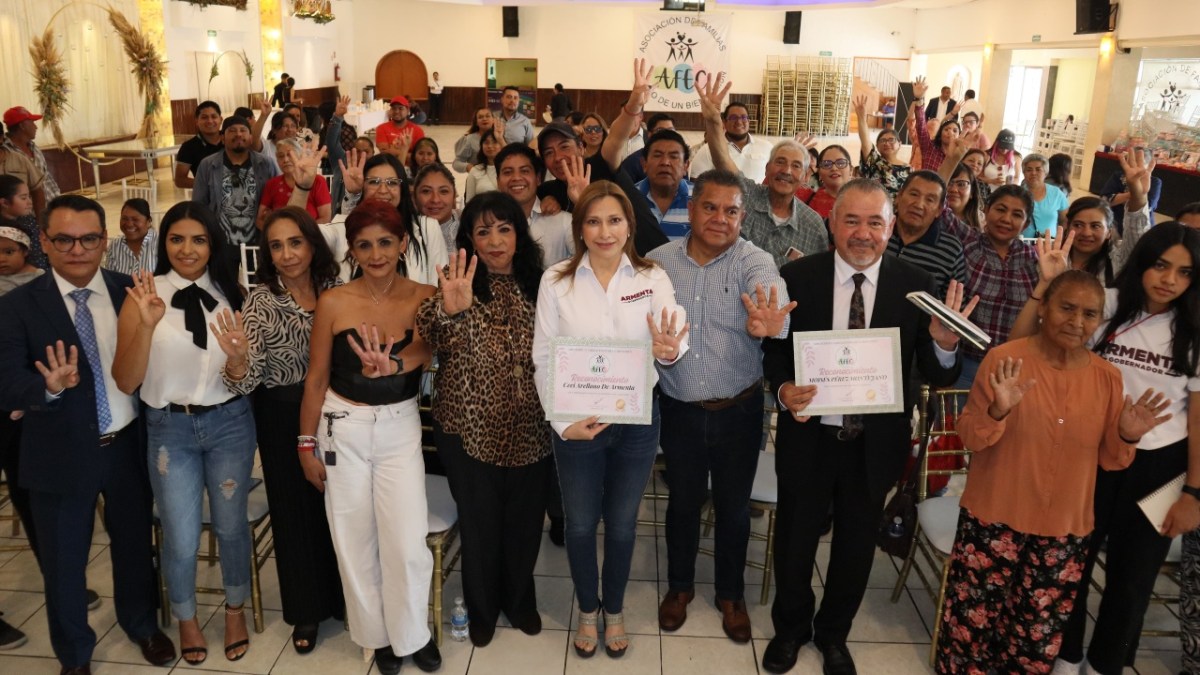 Ceci Arellano, invitó a fomentar, promover y fortalecer los valores. | Foto: Especial