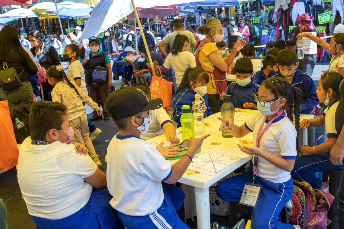 Foto: Cuartoscuro | El horario escolar se recorrerá el lunes 13 y martes 14 de mayo en algunos estados de México.