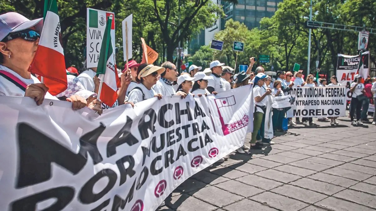 Foto: Cuartoscuro | Protesta. Trabajadores del Poder Judicial de la Federación realizaron una movilización pacífica, al son de “Justicia Libre” defendieron a la ministra de la SCJN, Norma Piña.