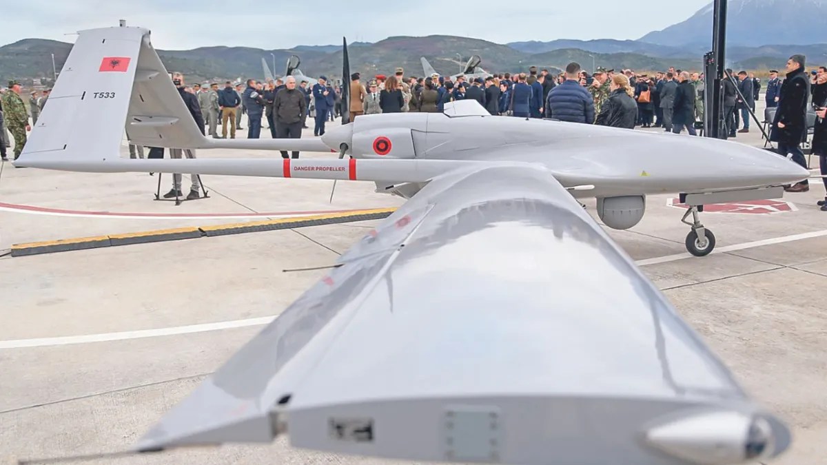 Foto: AFP | ALIANZA: Albania inauguró una base aérea respaldada por la OTAN, el 4 de marzo de 2024.