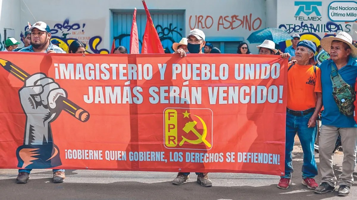 Foto: Cuartoscuro | Protestas. Pese a aumento salarial del 10% anunciado por el Presidente, miles de maestros salieron a marchar en diversas ciudades del país