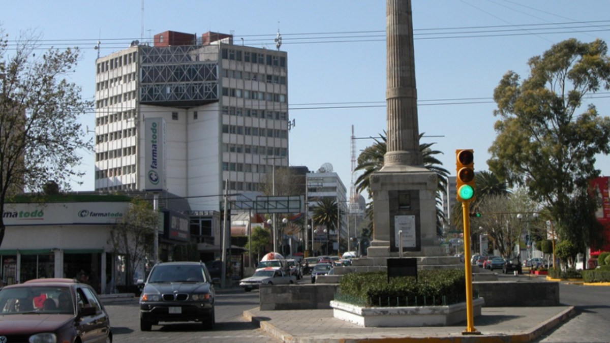 Lo anterior, a través de la Licitación Pública Estatal Número LP-CMOP-023/2024, para el mejoramiento vial e imagen urbana de la avenida Juárez, entre calle Teziutlán Sur y Calle 13 Sur