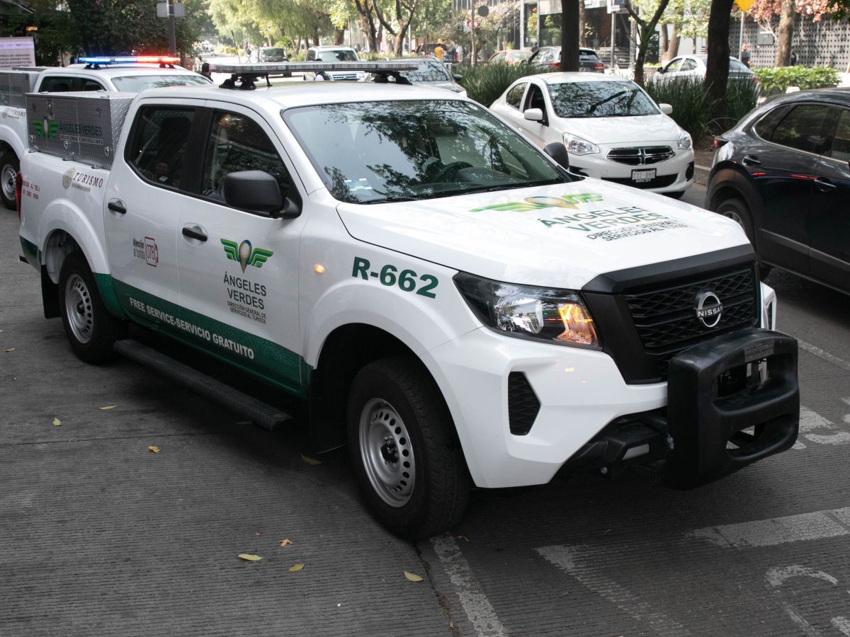 Se requieren crossover, camionetas pick up de doble cabina y unidades para pasajeros | Foto: Archivo Cuartoscuro