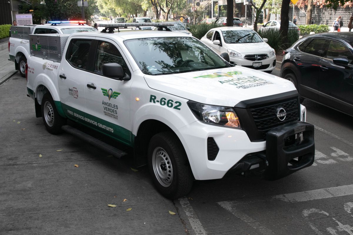 Se requieren crossover, camionetas pick up de doble cabina y unidades para pasajeros | Foto: Archivo Cuartoscuro