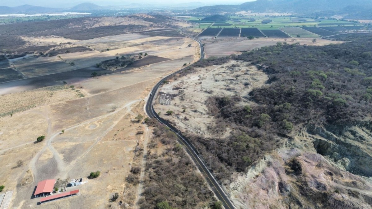 Carretera Agua Dulce-Tepemaxalco