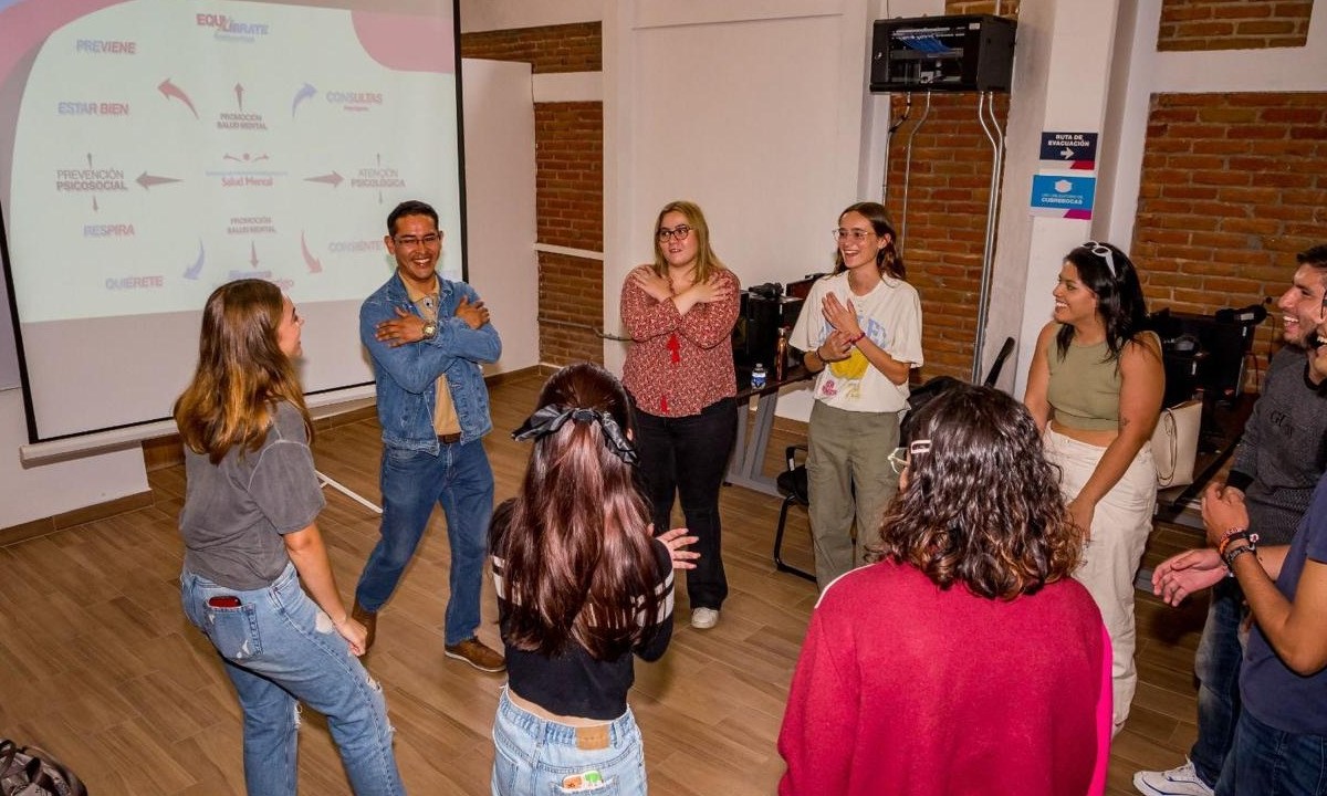 La ciudadanía interesada en consultas psicológicas y atención especializada, puede comunicarse al 22 22 14 00 00 ext. 123 y 221 | Foto: Especial