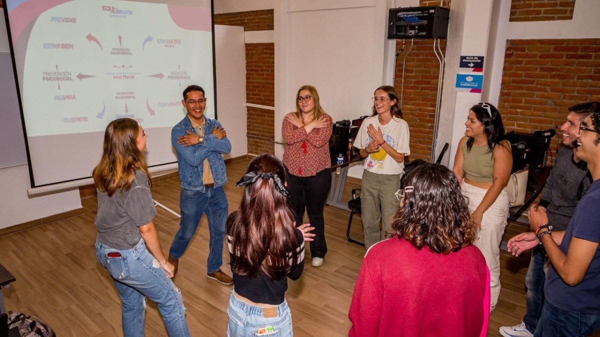 La ciudadanía interesada en consultas psicológicas y atención especializada, puede comunicarse al 22 22 14 00 00 ext. 123 y 221 | Foto: Especial