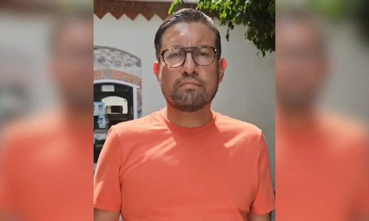 Su secretario particular resultó agredido cuando estaba en su vehículo estacionado sobre la avenida Las Torres, del municipio de San Andrés Cholula. | Foto: Captura de Pantalla