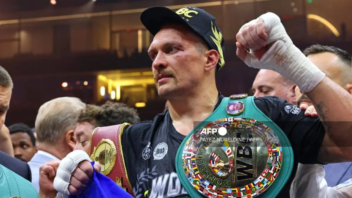 Foto: AFP | En Riad, Arabia Saudita, en donde se llevó a cabo la pelea, Usyk le ganó a Fury por decisión dividida